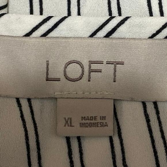 Ann Taylor LOFT White Striped Asymmetric Ruffle Long Sleeve Blouse Top Size XL - Picture 3 of 4